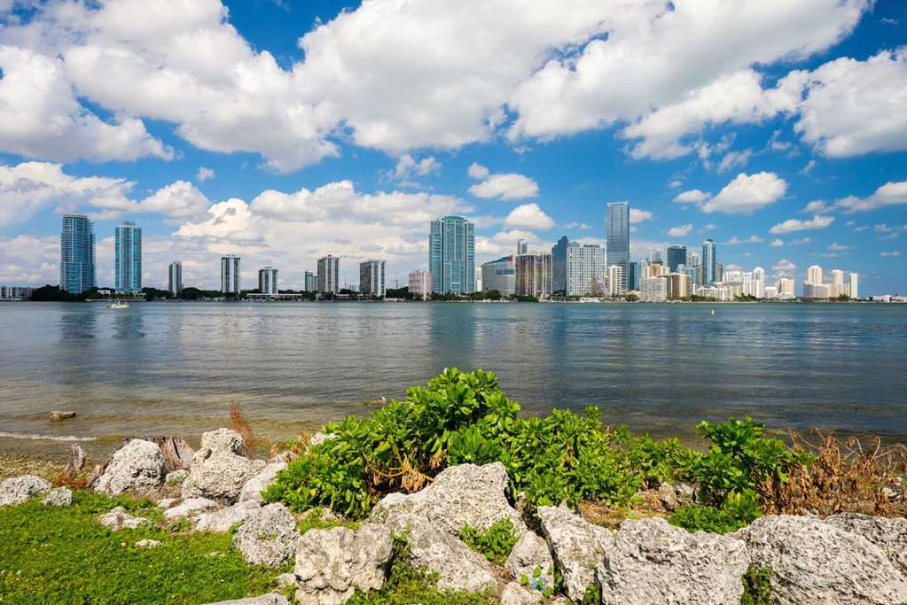 Hotel Breakwater South Beach Miami Beach Exterior photo